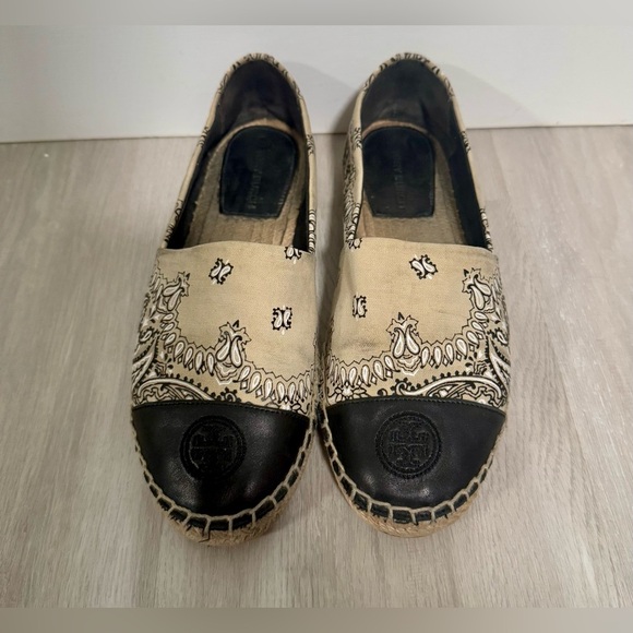 TORY BURCH IVORY AMERICANA BANDANA COLOR BLOCK FLAT ESPADRILLE sz 7.5 - Picture 1 of 10